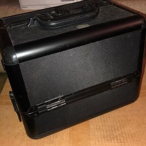Sephora classic black train case